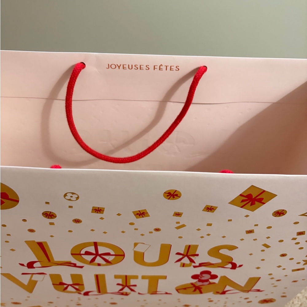Louis Vuitton Festive Gift Bag with Red and Gold Accents - Picture 2 of 7